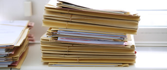 Pila di documenti AktenstapelPila di documenti